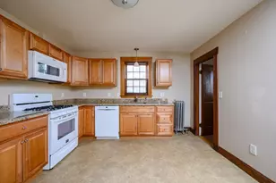 17-19 Albany St, Quincy, MA 02170 - Photo 8