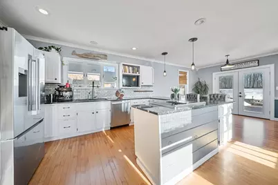 5 Bridge St, West Newbury, MA 01985 - Photo 6