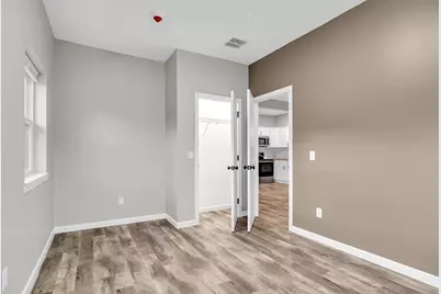 70 Court Street #2, Westfield, MA 01085 - Photo 6