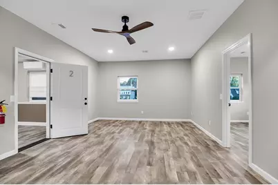 70 Court Street #2, Westfield, MA 01085 - Photo 4