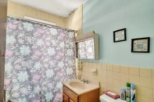 7 Dawes St, Boston, MA 02125 - Photo 30