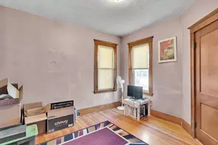 7 Dawes St, Boston, MA 02125 - Photo 16
