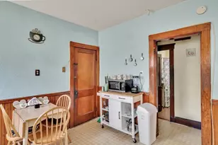 7 Dawes St, Boston, MA 02125 - Photo 36