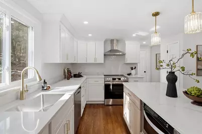 37 Moonpenny Dr, Boxford, MA 01921 - Photo 4