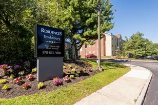 20 International Pl, Tewksbury, MA 01876 - Photo 2
