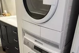 42R Olney St, Boston, MA 02121 - Photo 12