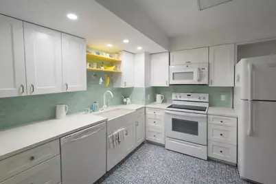 250 Hammond Pond Pkwy #504N, Newton, MA 02467 - Photo 4