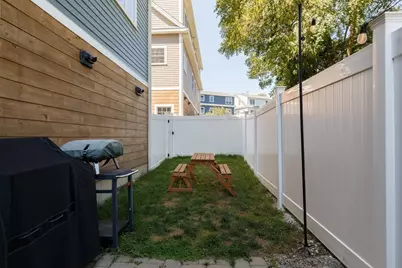 11 Elbridge #11, Marblehead, MA 01945 - Photo 14