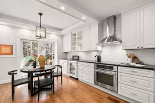 226 Marlborough St, Boston, MA 02116 - Photo 6