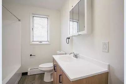 878-880 Saint James Ave, Springfield, MA 01104 - Photo 14