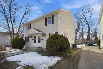 878-880 Saint James Ave, Springfield, MA 01104 - Photo 2
