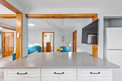 17 Vinton St, Leominster, MA 01453 - Photo 16