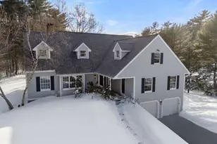 71 Philip St, Medfield, MA 02052 - Photo 2