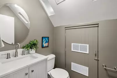 22 Shawmut St #Townhouse, Boston, MA 02116 - Photo 8