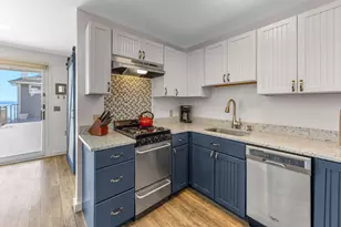 495 Commercial St, Provincetown, MA 02657 - Photo 10