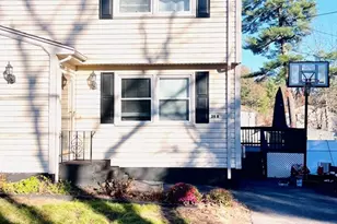 28 B Staples St, Taunton, MA 02718 - Photo 2
