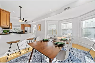 40 Pleasant St #2, Arlington, MA 02476 - Photo 2