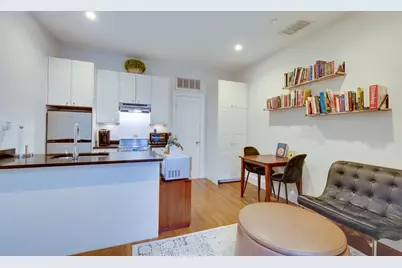 652 Massachusetts Ave #2, Boston, MA 02118 - Photo 2