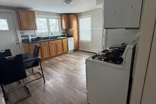 38 Ballard St, Saugus, MA 01906 - Photo 6