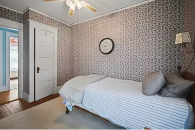 42 Lawler St, Holyoke, MA 01040 - Photo 26