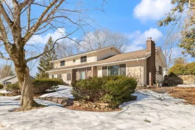 21 Olsen Rd, Peabody, MA 01960 - Photo 2