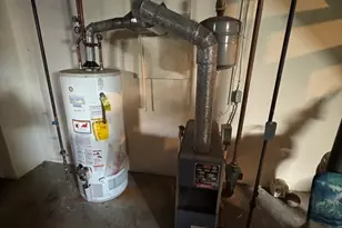 884-886 St James Ave, Springfield, MA 01104 - Photo 12