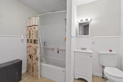 19 Woodbine St, Worcester, MA 01603 - Photo 18