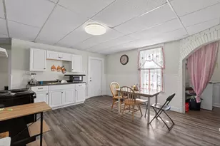 19 Woodbine St, Worcester, MA 01603 - Photo 4