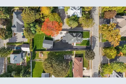 16 Oak Street, Wellesley, MA 02482 - Photo 2