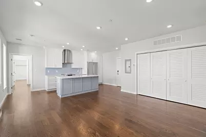 267 Old Colony Ave #507, Boston, MA 02127 - Photo 8