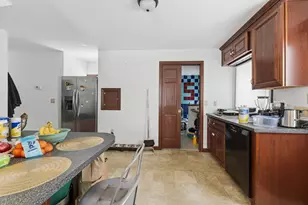 17 School St, Middleborough, MA 02346 - Photo 8