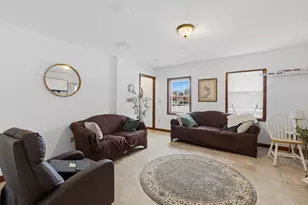 17 School St, Middleborough, MA 02346 - Photo 14