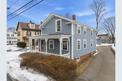 17 School St, Middleborough, MA 02346 - Photo 1