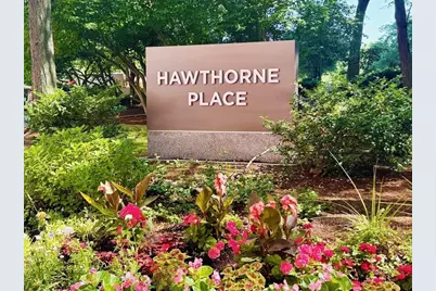 2 Hawthorne Pl #16M, Boston, MA 02114 - Photo 34