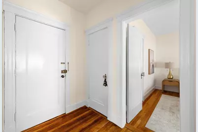 42 Linnaean St #15, Cambridge, MA 02138 - Photo 18