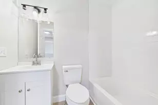 858 Kempton St, New Bedford, MA 02740 - Photo 10