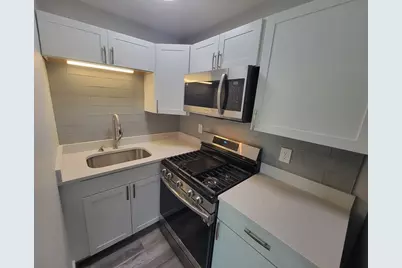 7 High Street #11, Clinton, MA 01510 - Photo 2