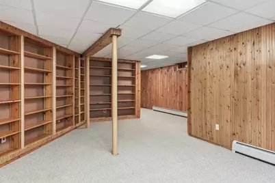 8 Aloha Dr, Hadley, MA 01035 - Photo 36