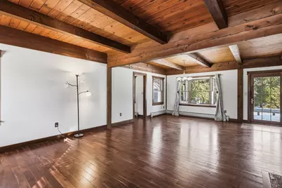 8 Aloha Dr, Hadley, MA 01035 - Photo 12