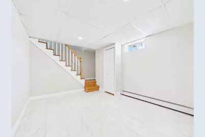 37 Maxine St, New Bedford, MA 02745 - Photo 24