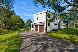 1 Maureen Rd, Lexington, MA 02420 - Photo 2