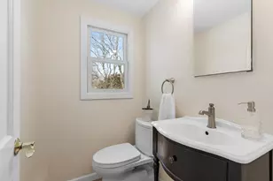 1 Maureen Rd, Lexington, MA 02420 - Photo 24