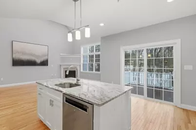 28 Eastover Rd #28, Walpole, MA 02081 - Photo 8