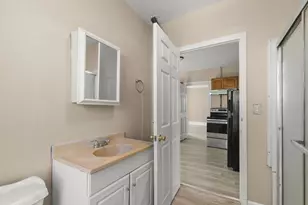 85 Bank St, North Attleboro, MA 02760 - Photo 16