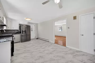 36 Allen Rd, Billerica, MA 01821 - Photo 4