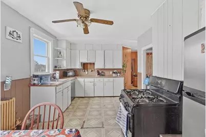 37 S High St, Melrose, MA 02176 - Photo 20