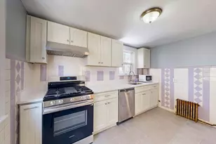 5 Alcott St, Boston, MA 02134 - Photo 4