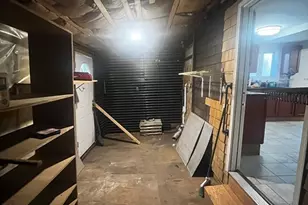 27 Argyle St, Revere, MA 02151 - Photo 14