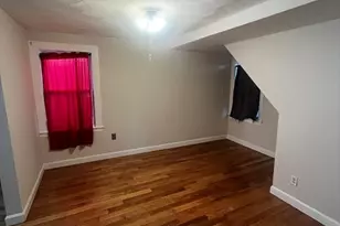 27 Argyle St, Revere, MA 02151 - Photo 4