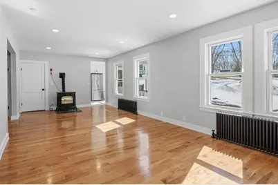 61 Lawrence St, Bellingham, MA 02019 - Photo 6